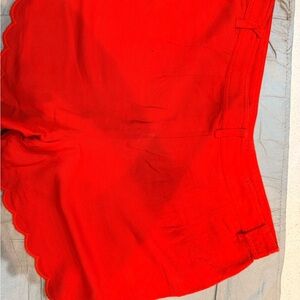 Ann Taylor Bright Red Scalloped Hem Women's Shorts
